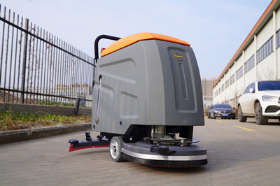 榮事達(dá)電動(dòng)手推洗地機(jī) 榮事達(dá)電動(dòng)手推洗地機(jī).jpg